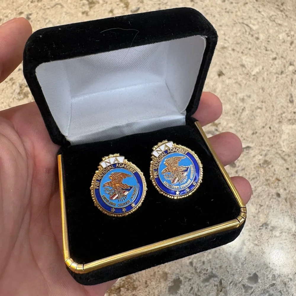FBI National Academy NA Cufflinks Gold Tone Enamel Knowledge Courage Integrity